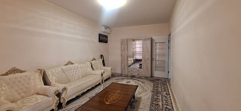 Kvartirada hamma sharoitlar bor. Oila va qizlarga beriladi