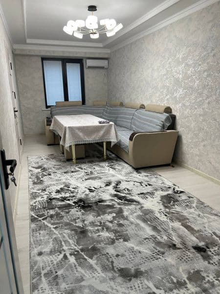 Yashnobod tumani katta olmos kòchasi<br />
2 xona, 7 qavat ,