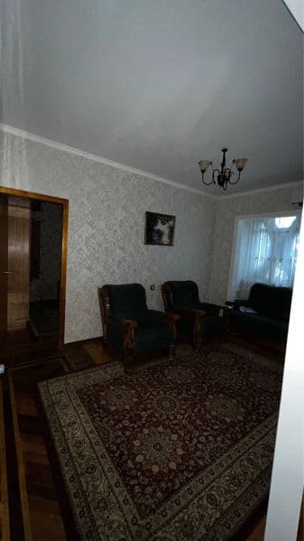 Локация — удобная, рядом всё необходимое: магазины, Макро, д — фото 2