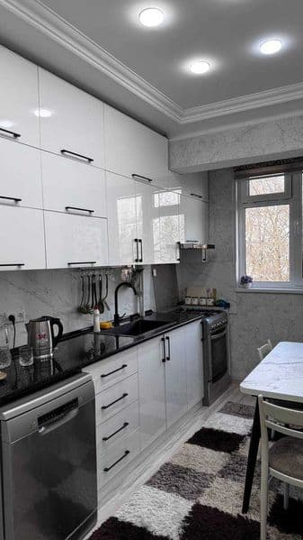 Сдается в аренду долгосрочную своя квартира 3/5/9 в районе Д — фото 3