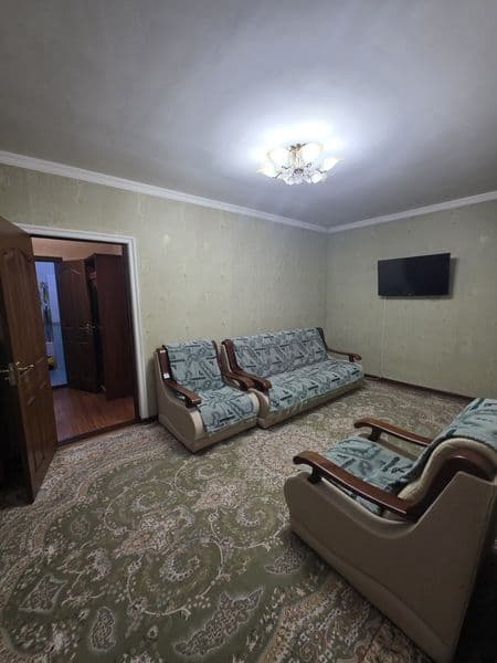 Сдаётся светлая,уютная,кирпичная двух комнатная квартира на 