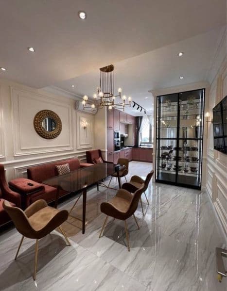 Здается квартира в центре города <br />
Навастройка<br />
Об