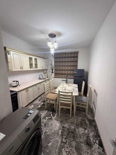 Сдается квартира для семейных<br />
<br />
• Район: Алмазар<