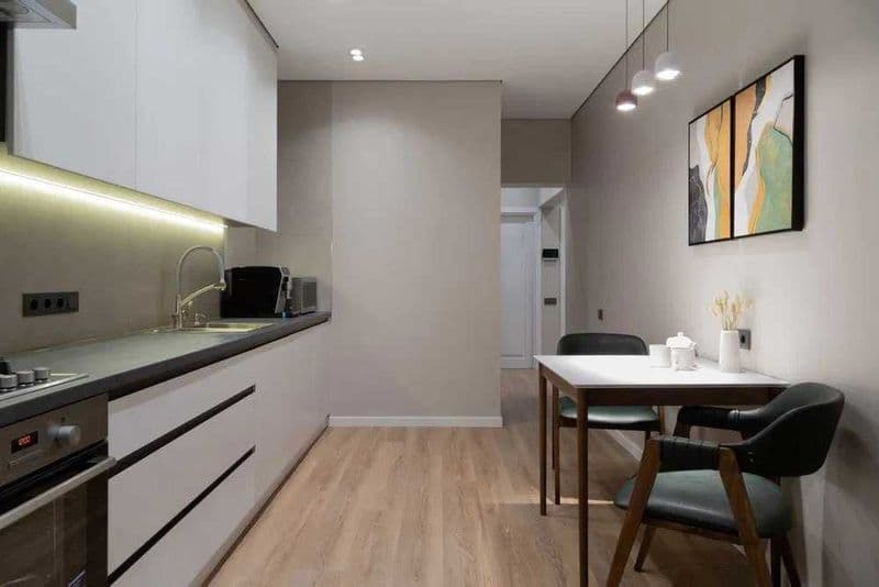 Район: Yunusabad<br />
Адрес: Bodomzor <br />
<br />
Комнат: — фото 5