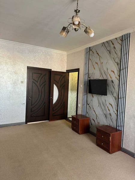 Ijaraga uy beriladi<br />
Boyjigit maxalasi<br />
3 xona 3 e