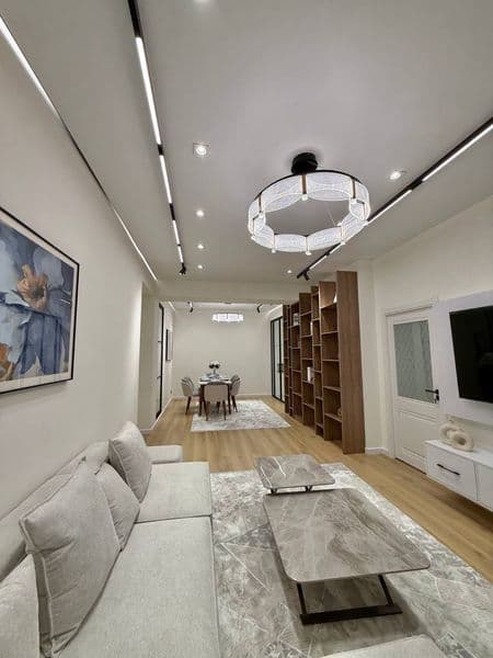 Элитный апартамент<br />
Район: Шайхантахур <br />
3/4/8<br 