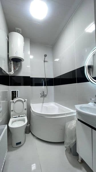 Mirzo Ulug‘bek tumani, Maksim Gorkiy metro yaqinida<br />
2  — фото 4