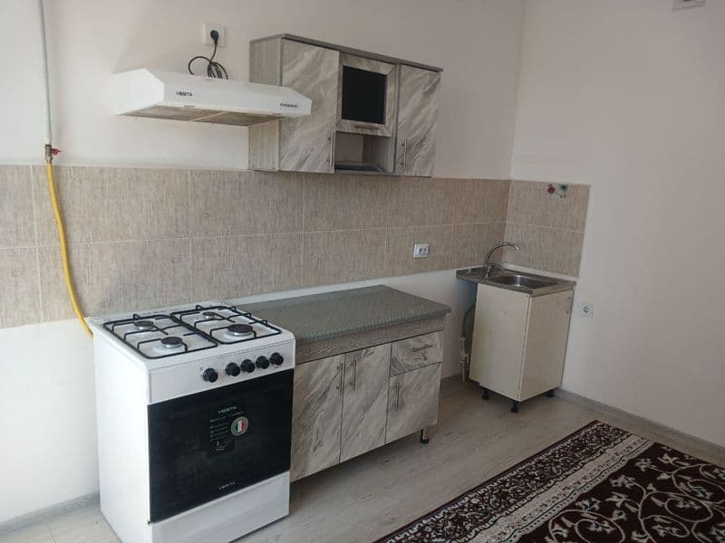 1 хонали 40 м².  8 - этаж. Шароитларини келишамиз.  5-метро  — фото 4