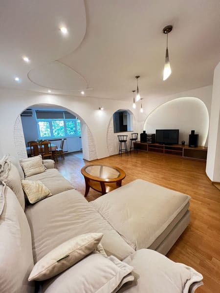 Сдается уютная 3х комнатная квартира в самом центре столицы. — фото 2