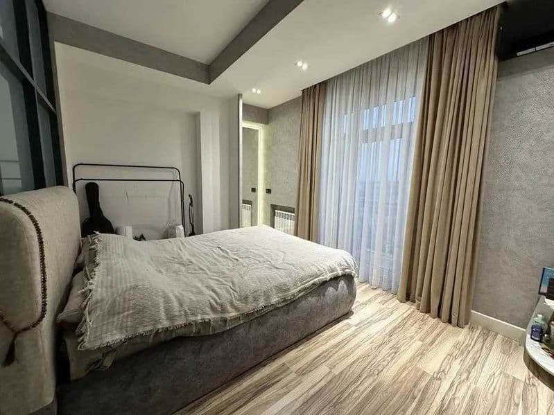 Район: Мирзо-Улугбекский<br />
Адрес: Дархан<br />
<br />
Ко — фото 4