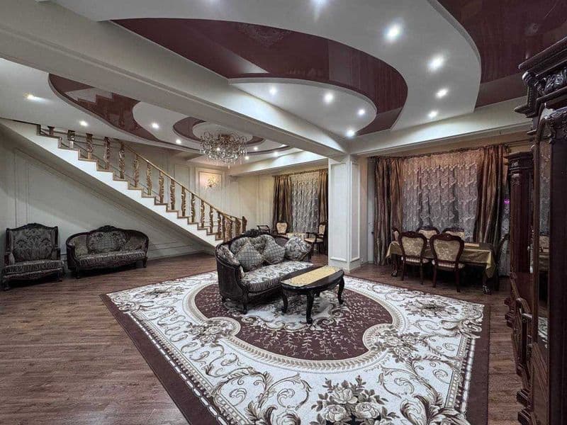 130 квм<br />
7/8 этаж <br />
Фидокор -32<br />
4хона <br />