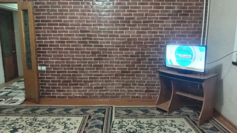 Сдаётся 2 х комнатная квартира на Мирабадском районе ул Машт