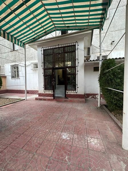 Сдам квартиру ребятам кто работает в сфере Логистики<br />
Ц — фото 2