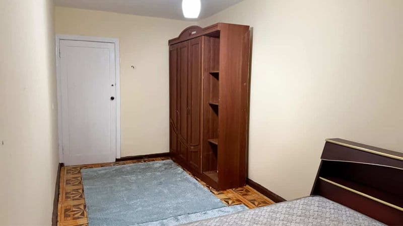 Шошилинч тарзда 2 хонали квартира ижарага берилади.<br />
Ян — фото 5