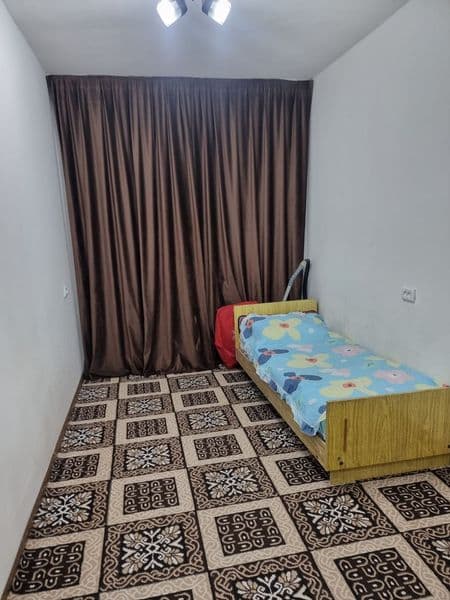 Yunusobod metro bekati<br />
Метро ёнида қулай ва тинч ҳудуд — фото 2