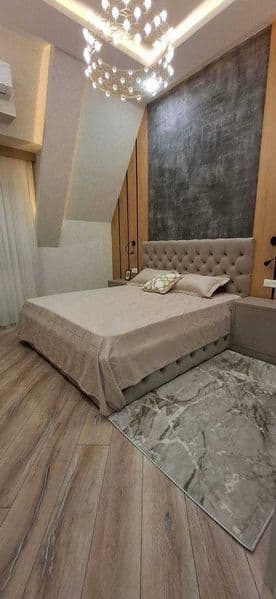 2-комнатная квартира с очень хорошим ремонтом<br />
<br />
С