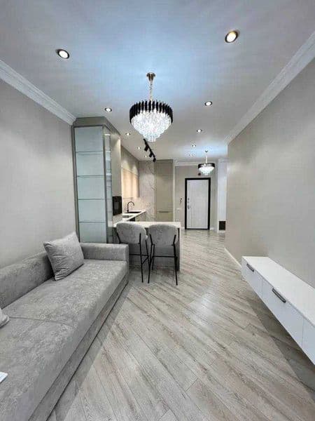 Сдаётся просторная 3-комнатная квартира в современном жилом 