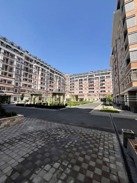 Сдается 2-комнатная квартира в ЖК  Гринвич  на долгий срок<b