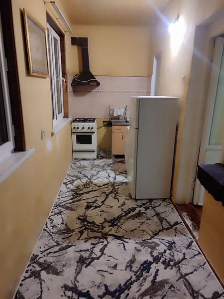 Маклерсиз. Маклерлар безовта килманг<br />
<br />
Узимни уйи