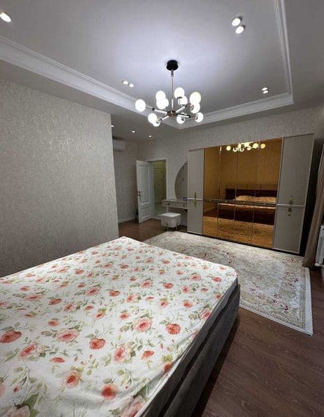 Комнат: 2<br />
• Этаж: 4<br />
• Этажность: 9<br />
• Площа — фото 2