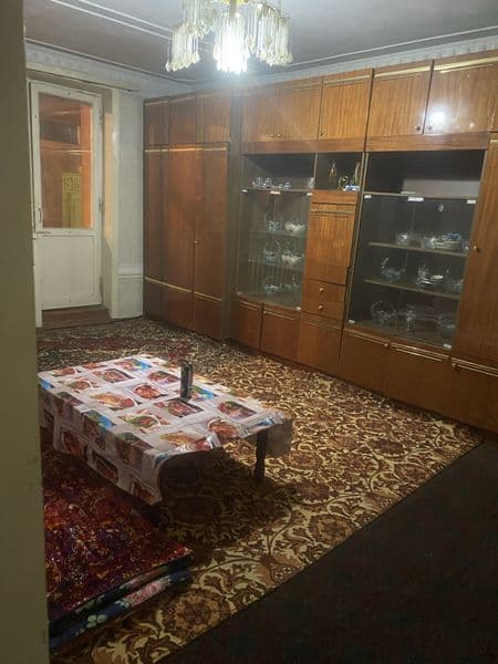 Uy ozimiki maxala tinc, qownila yaxwi 3 xonali uyi 2 xonasi 