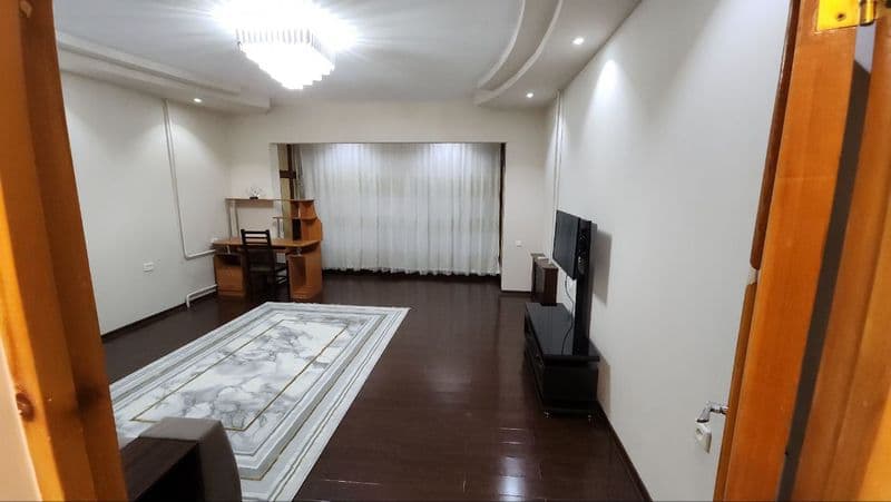 #Мирабад<br />
#Ойбек<br />
#Отдельныйвход <br />
- Ор-р - Г