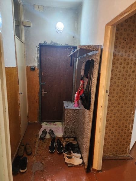 Своя квартира на Юнус Абаде без мебили чистая.