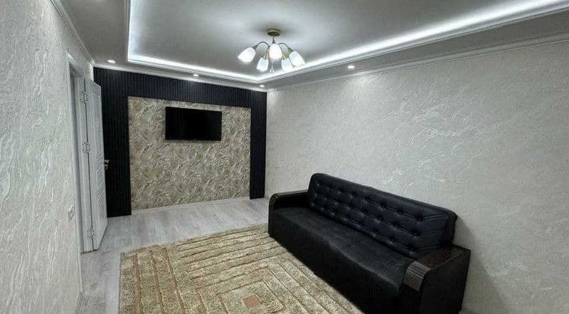 Сдаётся квартира для семейных людей<br />
<br />
• Район: Яш