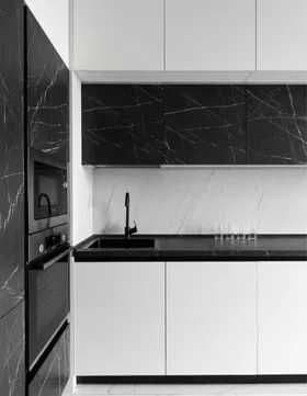 Мирзо Улугбекский район<br />
Жк Янги Дархан<br />
2/5/8<br  — фото 2