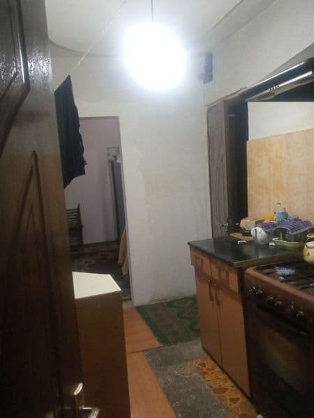 Сдаётся квартира в общежитии,на Таштюрьме.<br />
Сдаю кварти — фото 2