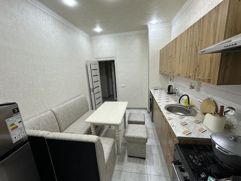 УЗБУМ <br />
Новостройка Баку <br />
2 этаж, 5 этажный дом.< — фото 4