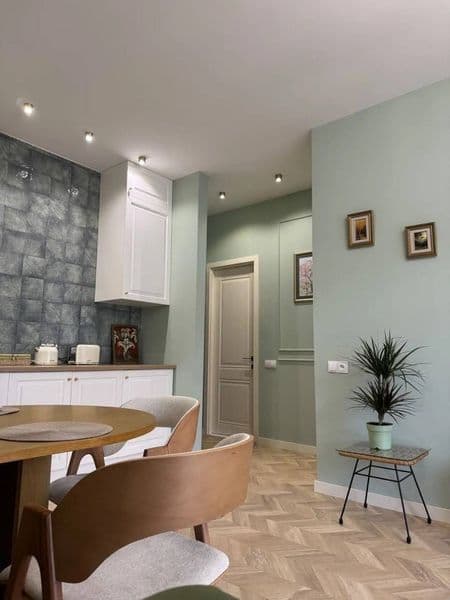 2 комнатную квартиру на 4 этаже,<br />
В квартире есть все н — фото 4