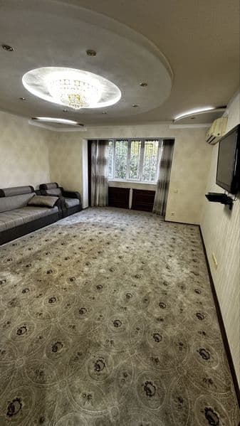 Арендага берилади! 4 хонали квартира 95кв<br />
<br />
Барча