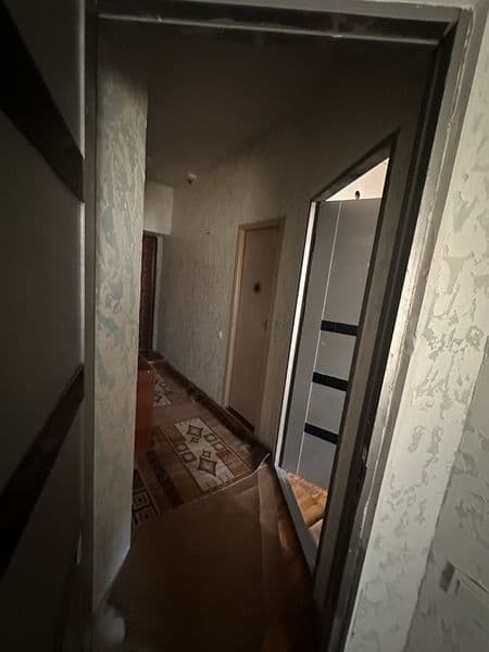 Olmazor sebzor G'afur G'ulom metrosi yaqinida<br />
2xona 3x