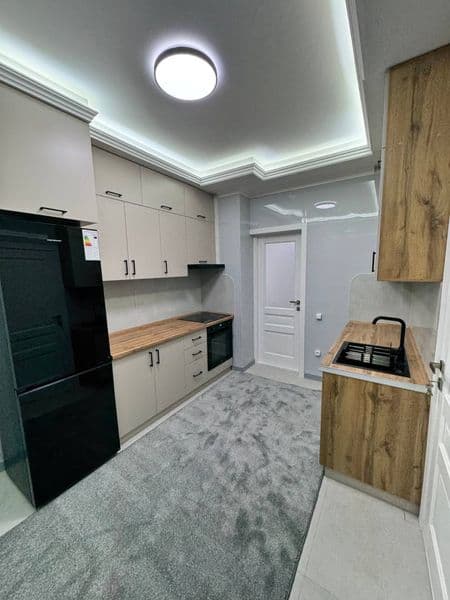 Manzil: Olmazor tumani Qorasaroy 1<br />
Metro: G’afur Gulom