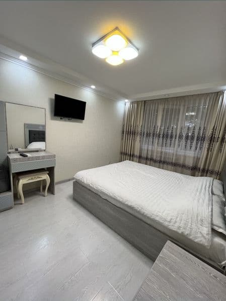 Аренда Квартиры-Улица Чехова <br />
<br />
1 комнатная, 2-эт