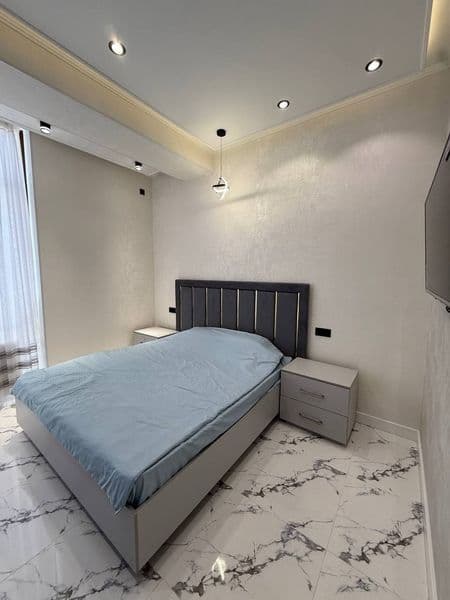 Yashnobod tumani Kadesheva bozori Olmos metro yaqnida ijarag