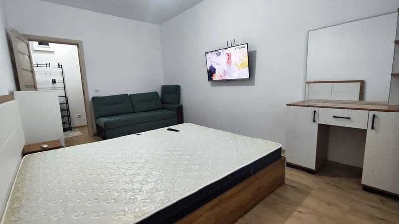 район Олмазор<br />
город  Ташкент<br />
ориентир Олмазор Си