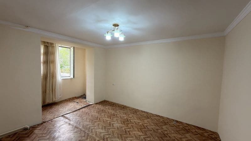 Arenda Qora-qamish 1/2 Mavzesi <br />
2 xona Faqat Zags Oyla