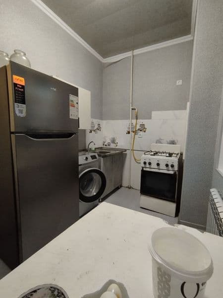 Сдаётся одна переделаная в двух квартира на Карасу 6 рядом м — фото 4