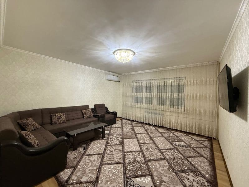 Tuman.Shayxontohur.. Chorsu bozori yonida kvartira bor <br / — фото 4