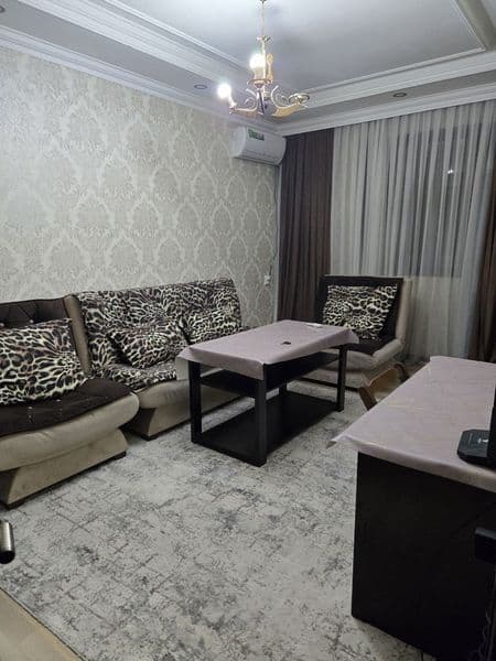 Uchtepa tumani 11 chi kvartl mo'ljal eski Ko'hinur ro'parasi