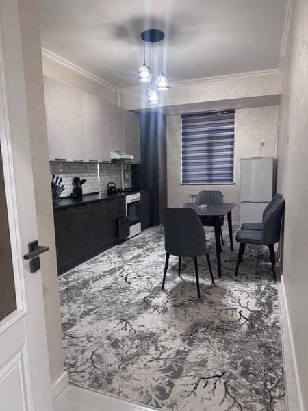 Yashnobod Chine Houseda ijaraga kvartira bor. Yulli yuzi met