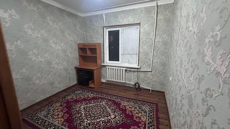 Сдам в аренду на долгий срок 2/4/5 <br />
Куйлюк -5, возле б