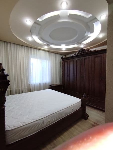 На долгий срок сдается 4х комнатная квартира, со всеми услов — фото 4