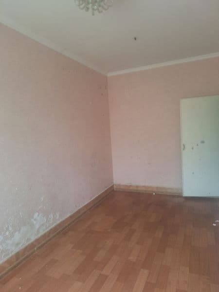 Квартира аренда берилади пустой факат кухине бор 2 хоналик М