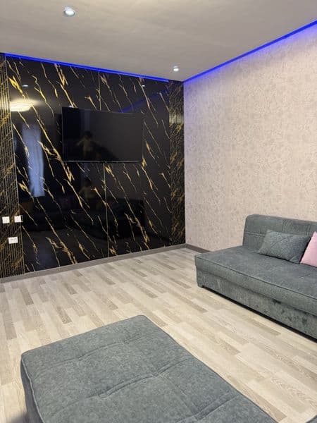 3-х комнатная квартира  108 кв.м. на 4 этаже  рядом метро ст