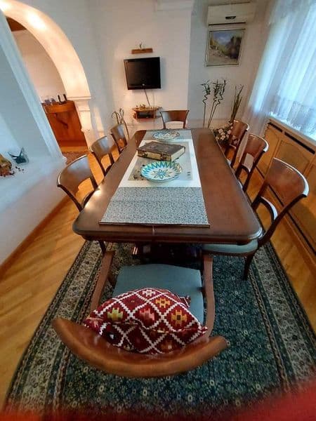 Сдается 3-комнатная квартира в доме спецплана,3/3/5-1200 у.е