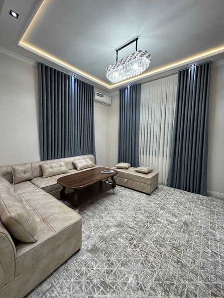 Аренда 2 комнатной квартиры.<br />
Евроремонт.<br />
С мебел