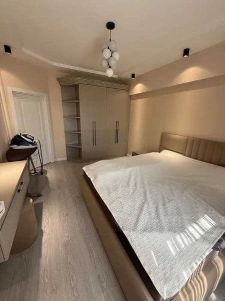 Сдается квартира с красивым ремонтом<br />
<br />
• Район: Ю — фото 2